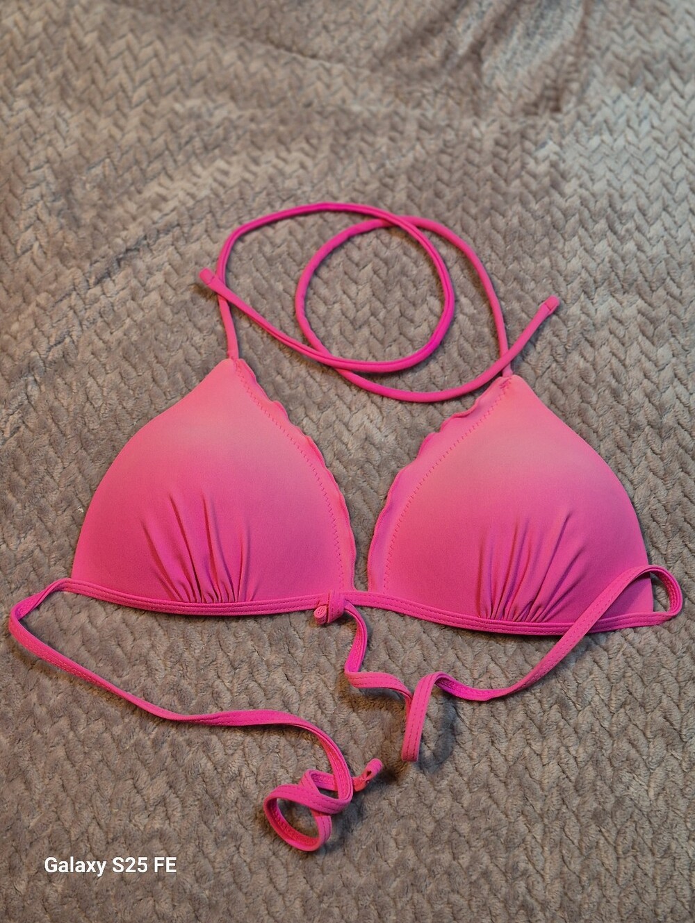 Women's Pink Ombre Triangle Bikini Top, Size Medium (7-9), Like New